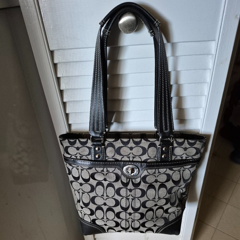 Coach Shoulder Purse